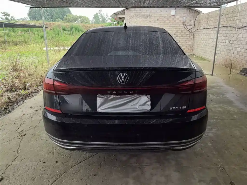 Volkswagen Passat 2023 330TSI Elite