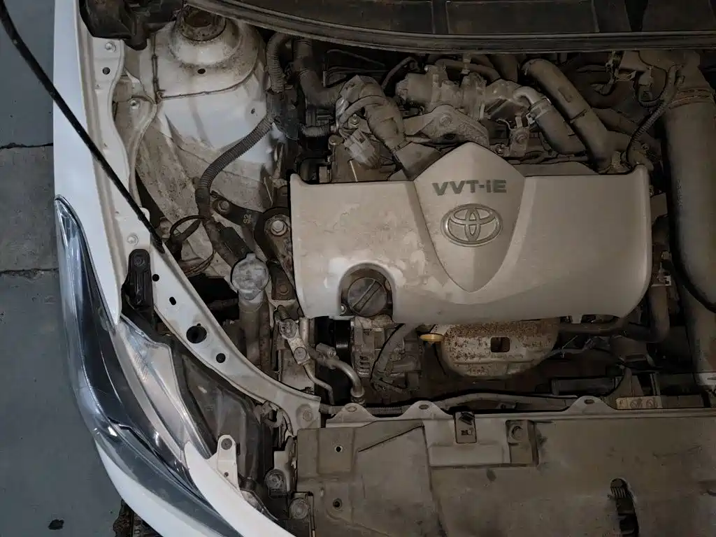 Toyota Vios FS — миниатюра 18