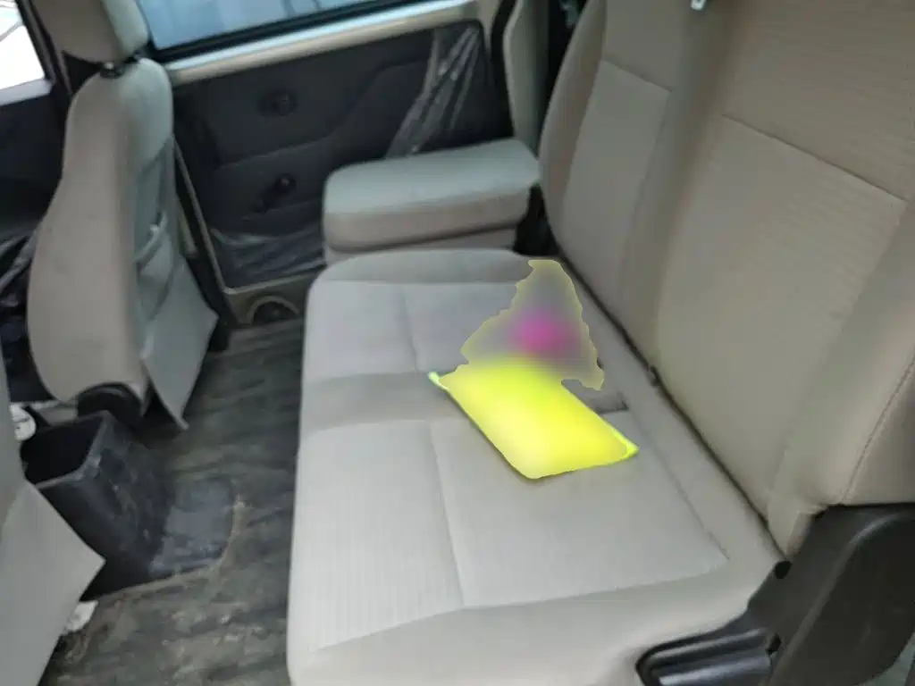 Wuling Hongguang V — миниатюра 17
