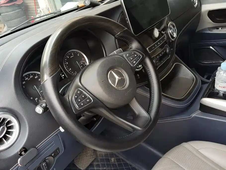 Mercedes-Benz Vito — миниатюра 15