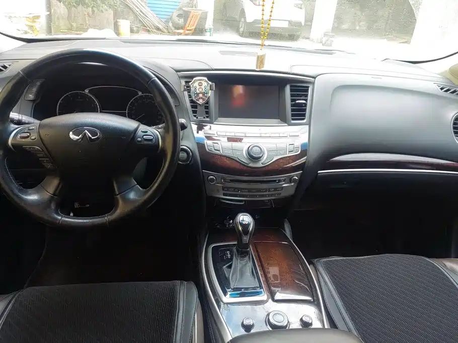 Infiniti QX60 (Import) — миниатюра 12