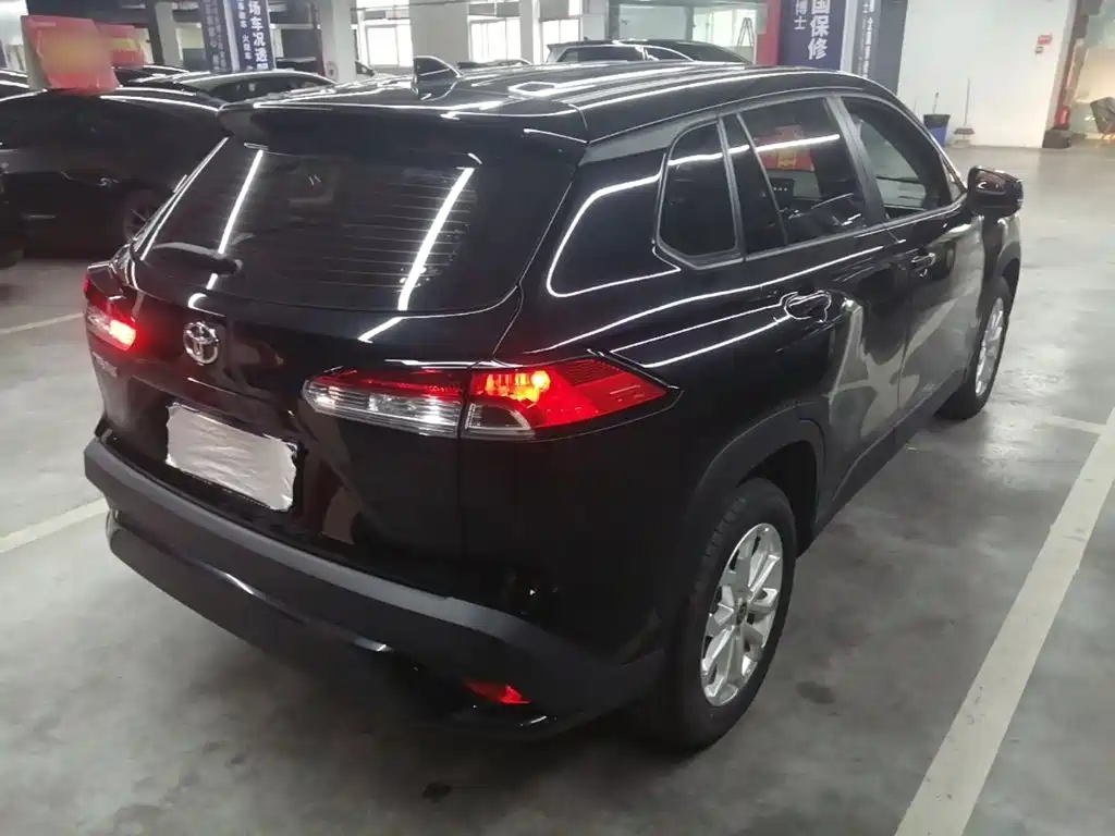 Toyota Frontlander — миниатюра 7