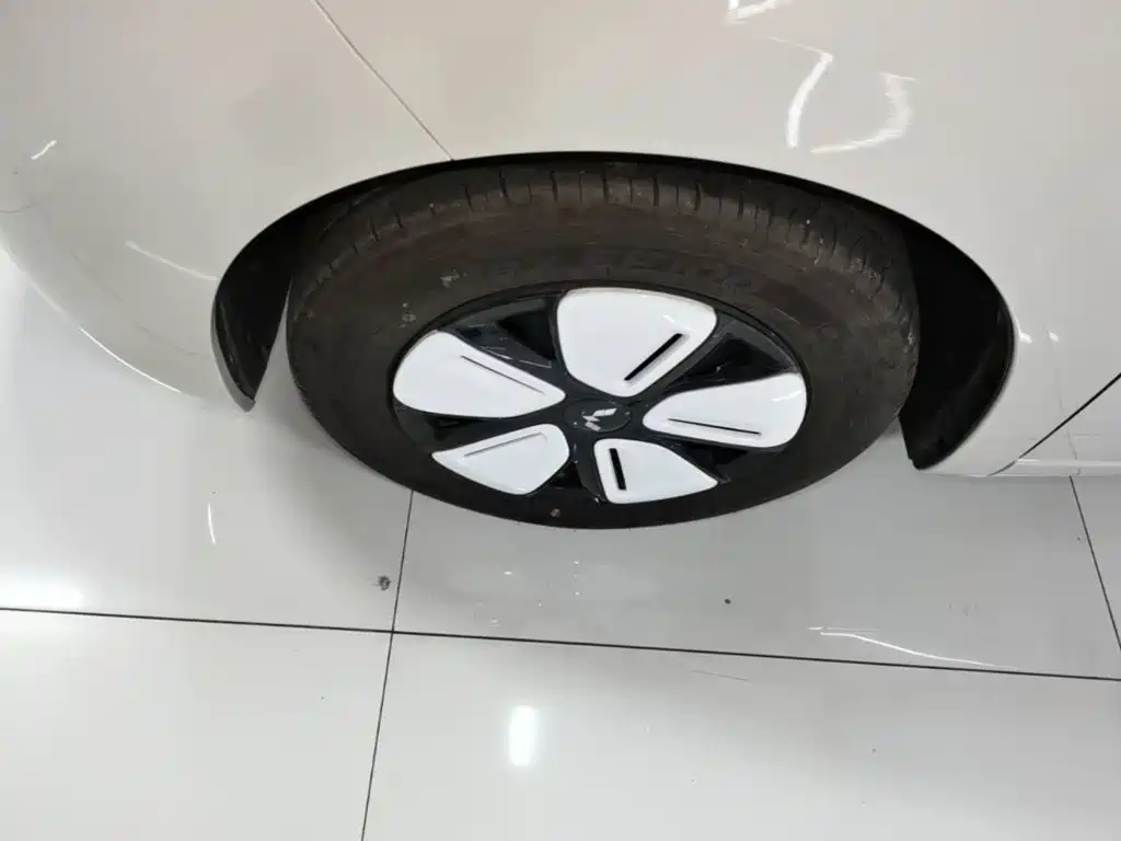 Wuling MINIEV — миниатюра 23
