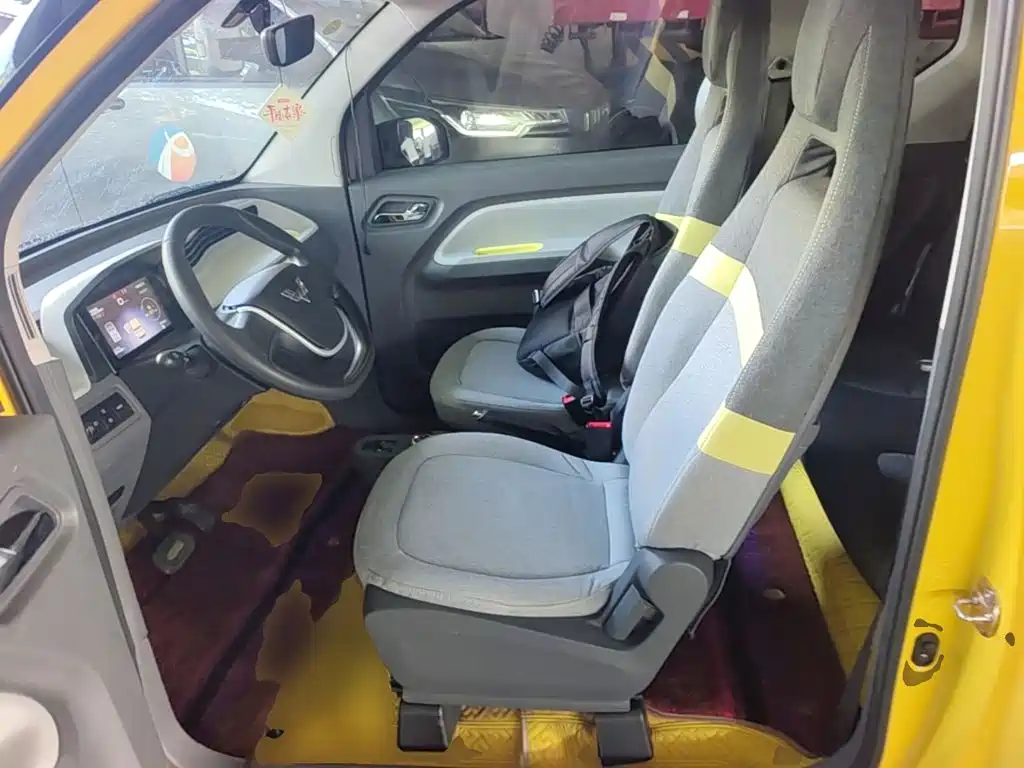 Wuling MINIEV — миниатюра 15
