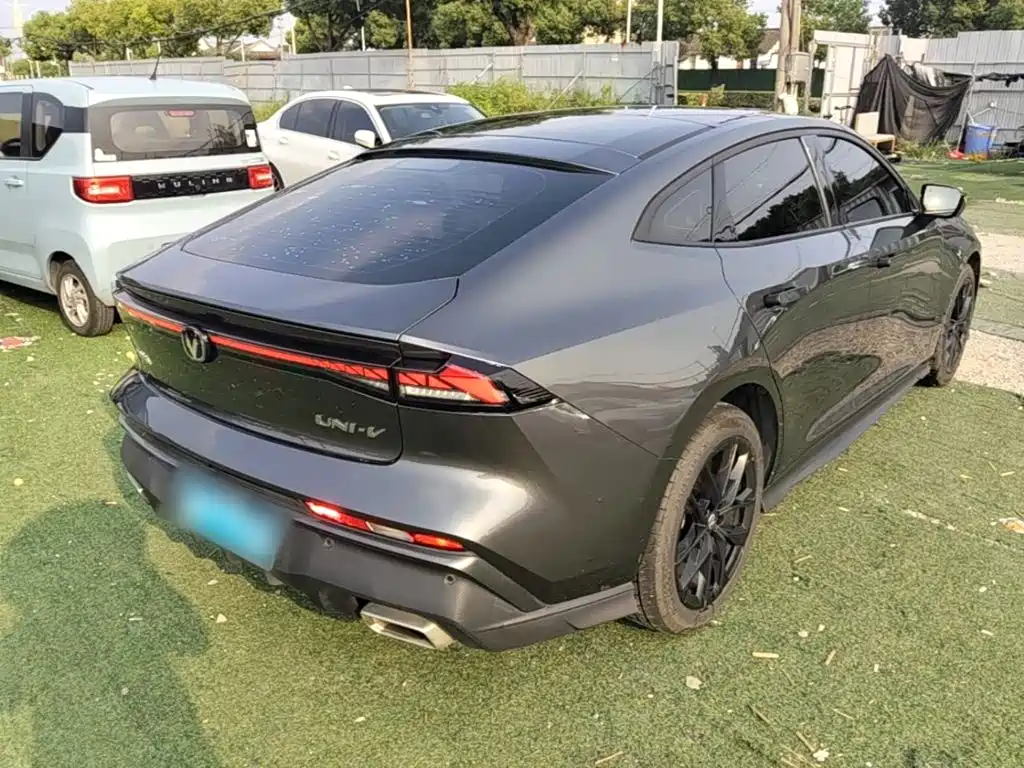 Changan UNI-V — миниатюра 7