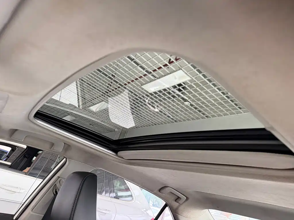 Toyota Corolla — миниатюра 13