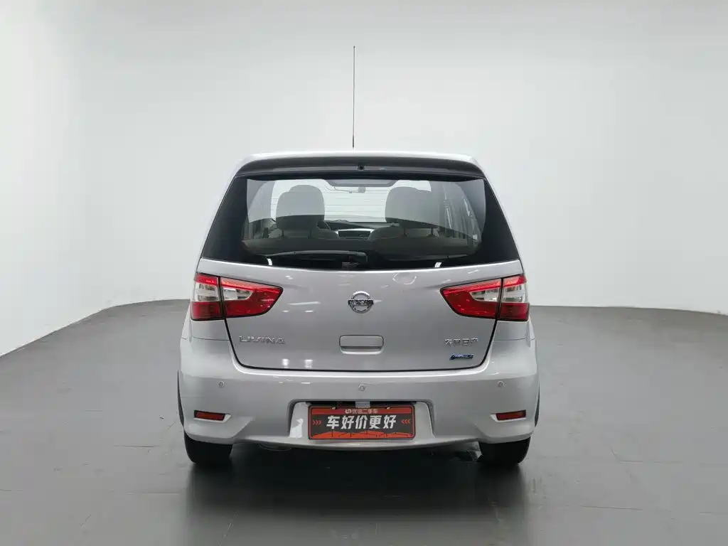 Nissan Livina — миниатюра 4