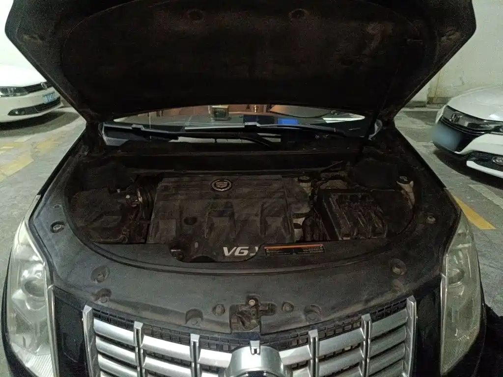 Cadillac SRX — миниатюра 16