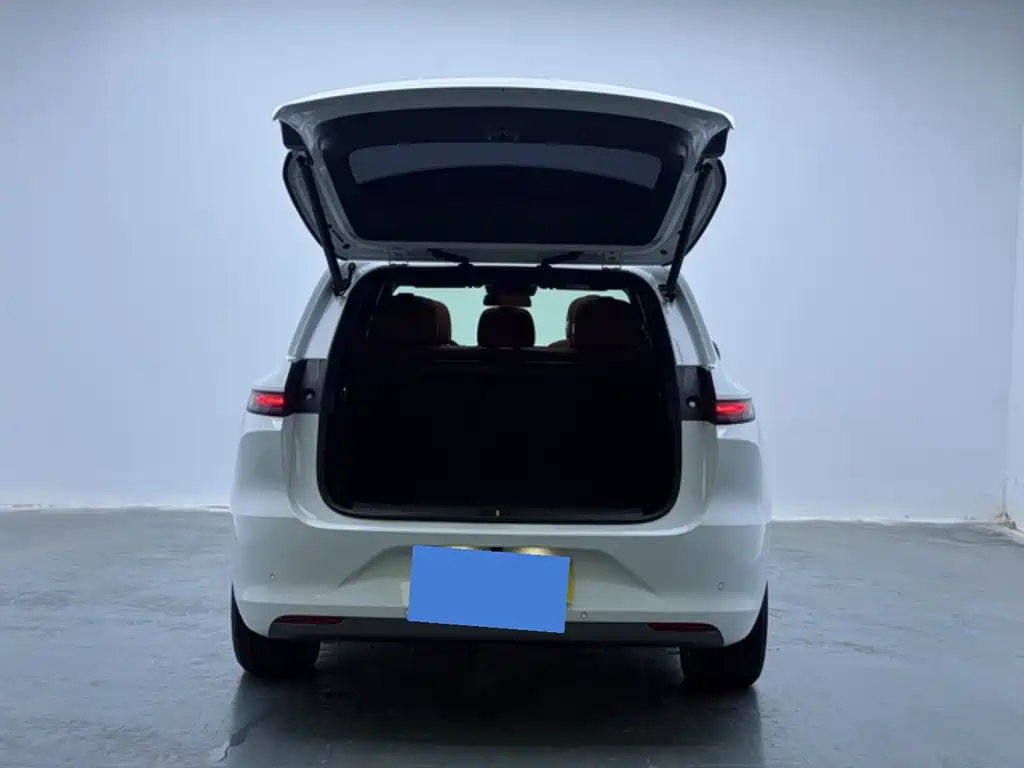 Li Auto Li L6 — миниатюра 13