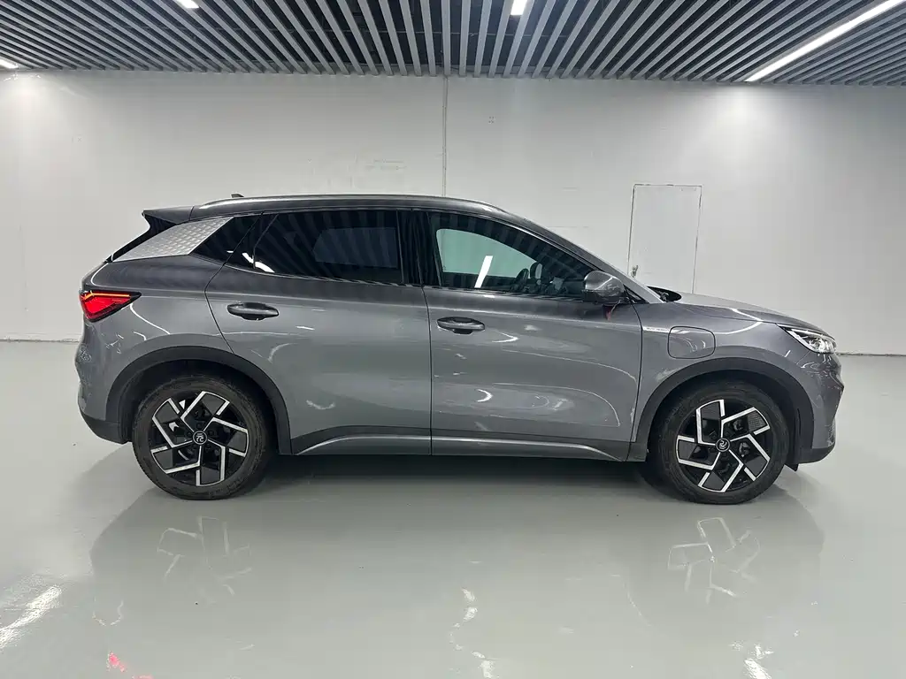 BYD Yuan Plus — миниатюра 5
