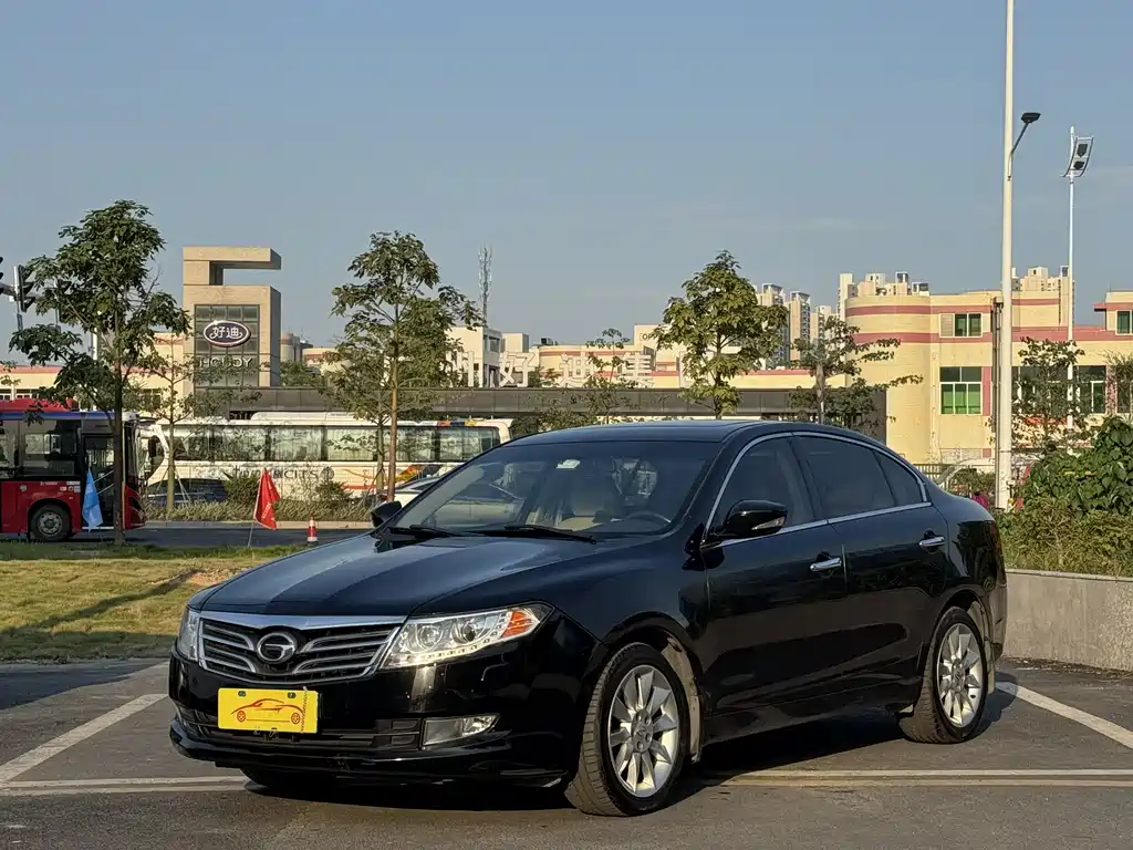 GAC Motor Trumpchi GA5 2013