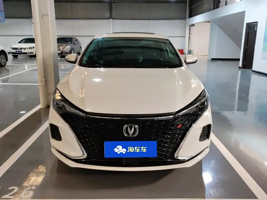 Changan Eado — миниатюра 2
