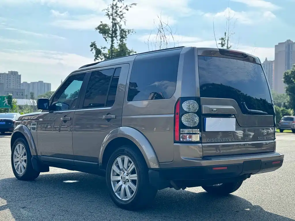 Land Rover Discovery — миниатюра 4