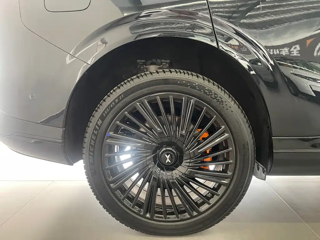 XPeng G9 — миниатюра 8
