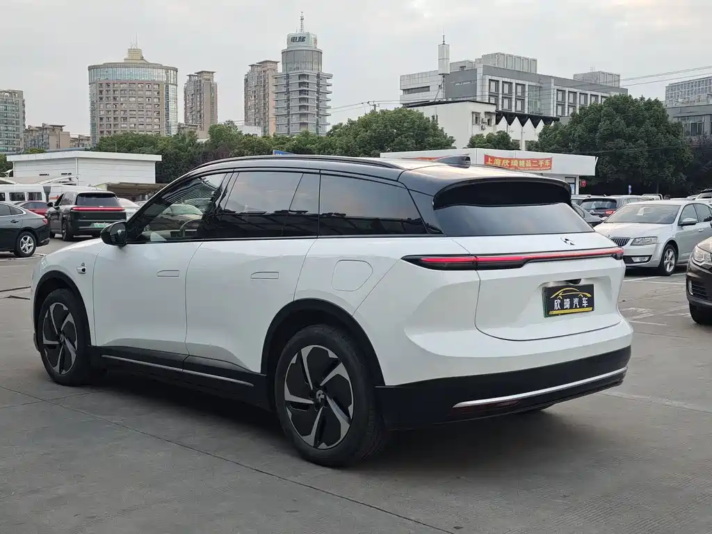 NIO ES6 — миниатюра 6