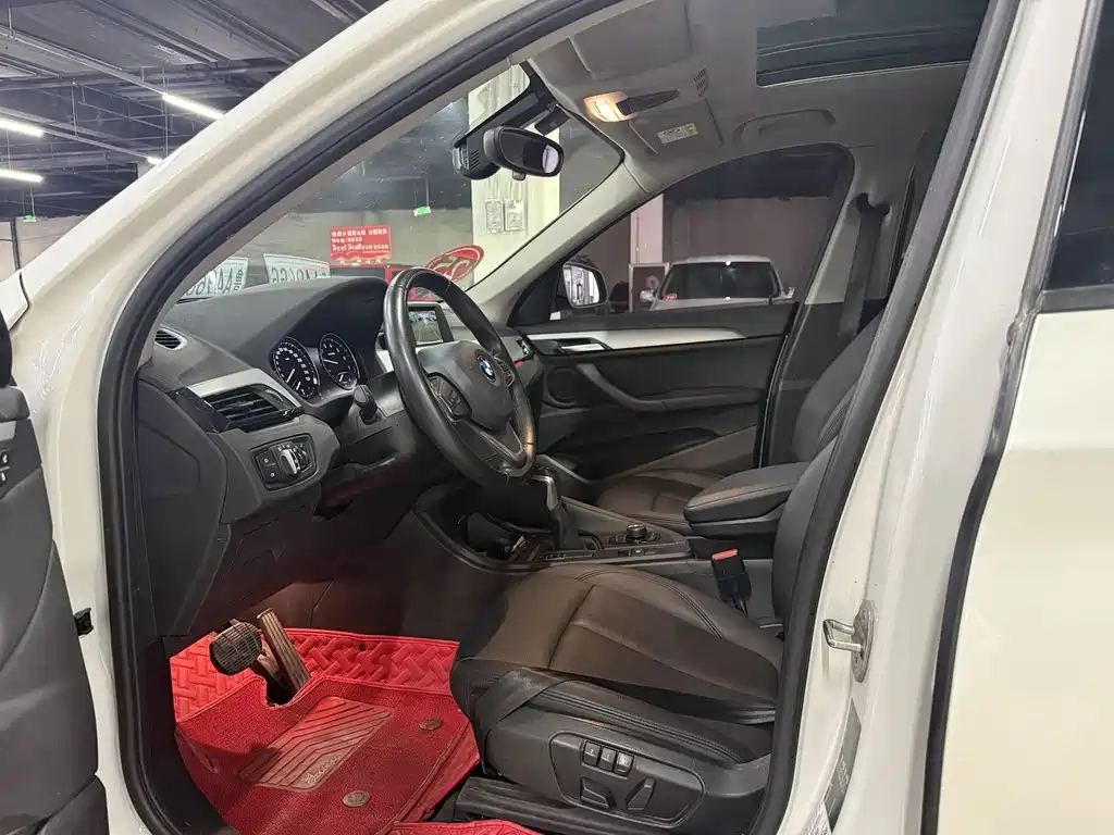 BMW X1 — миниатюра 9