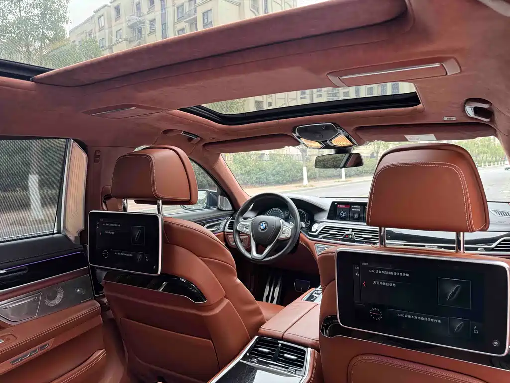 BMW 7 Series 7 2018 740Li xDrive Premium M Sport