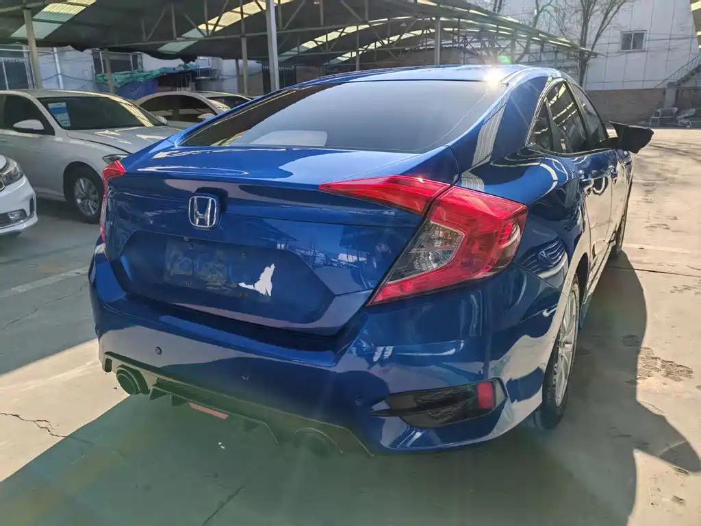 Honda Civic 2016 180TURBO CVT Comfort