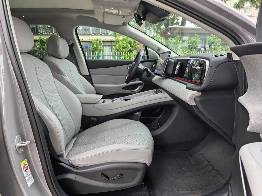BYD Sealion 05 EV — миниатюра 9