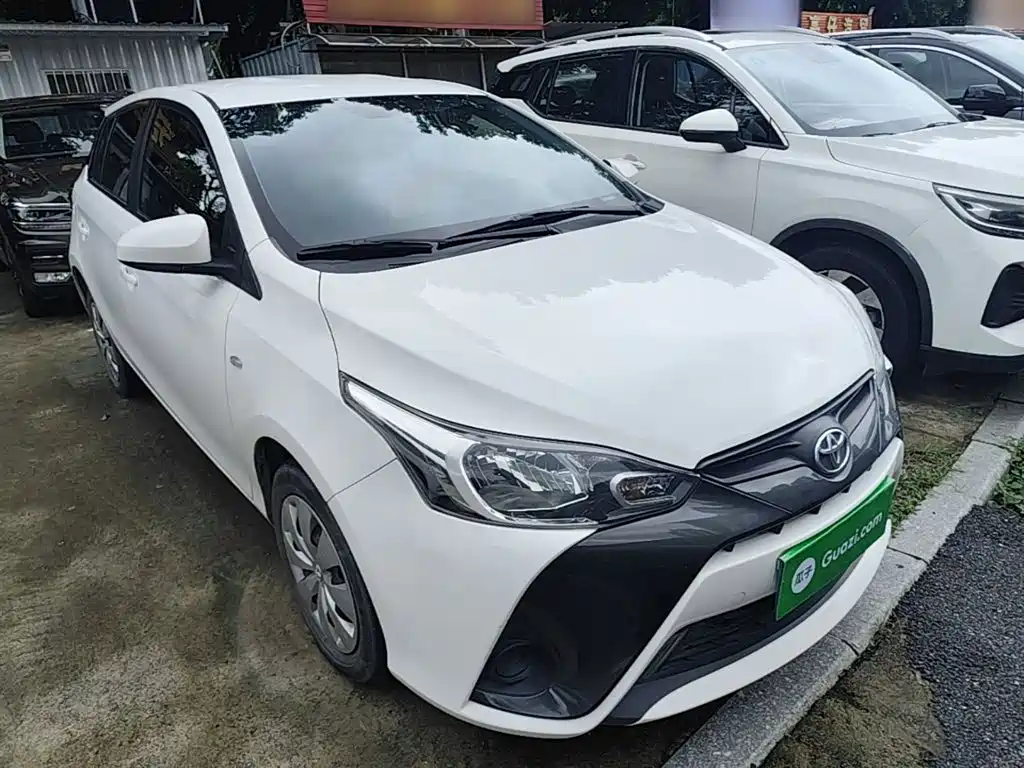 Toyota Yaris L — миниатюра 4
