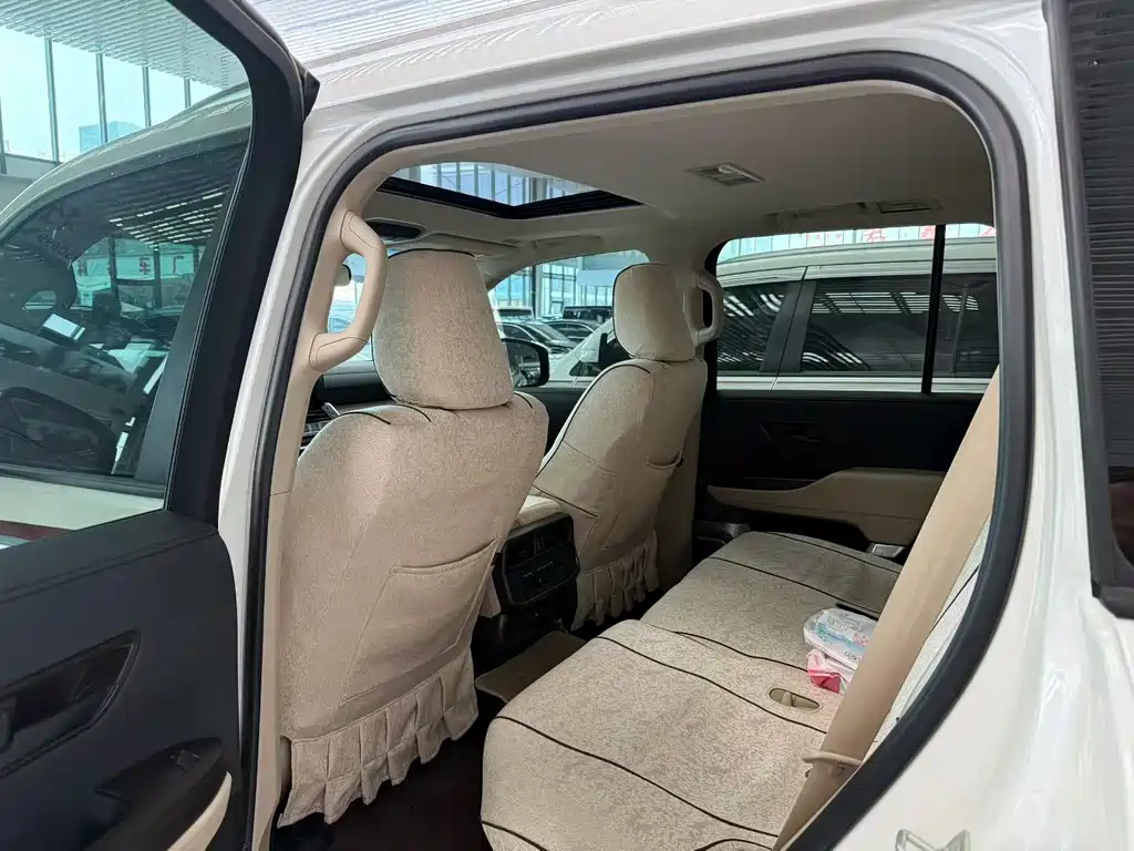 Toyota Land Cruiser — миниатюра 6
