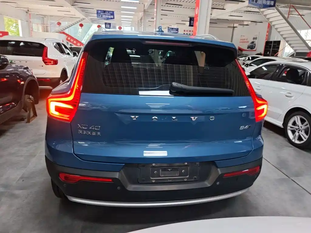Volvo XC40 — миниатюра 6