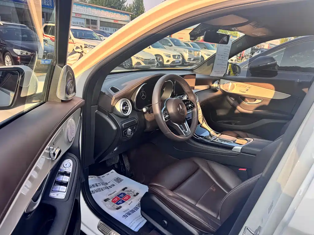 Mercedes-Benz GLC — миниатюра 5