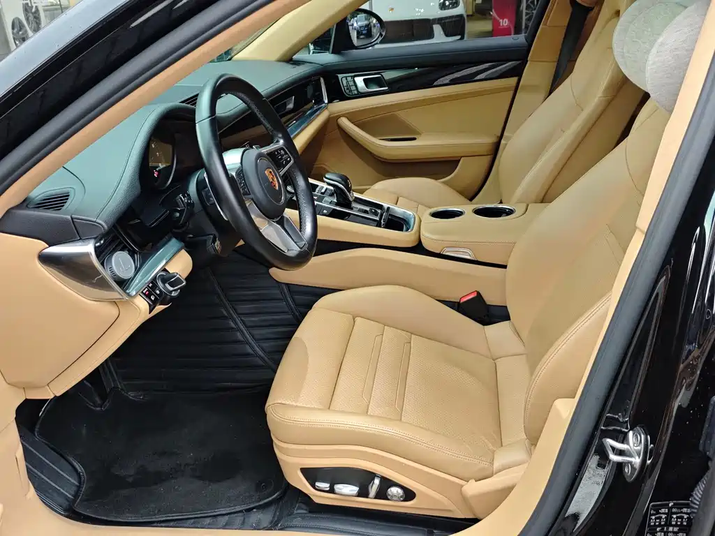 Porsche Panamera — миниатюра 6
