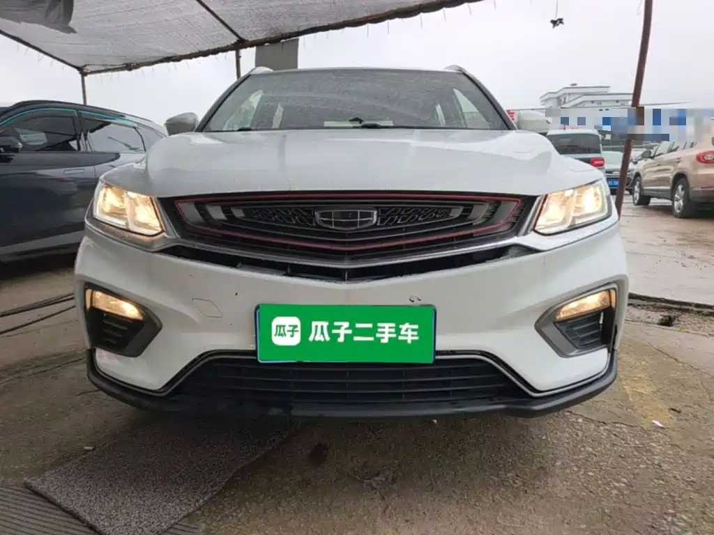 Geely Binyue — миниатюра 3
