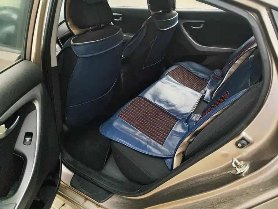 Hyundai Elantra Langdong — миниатюра 11