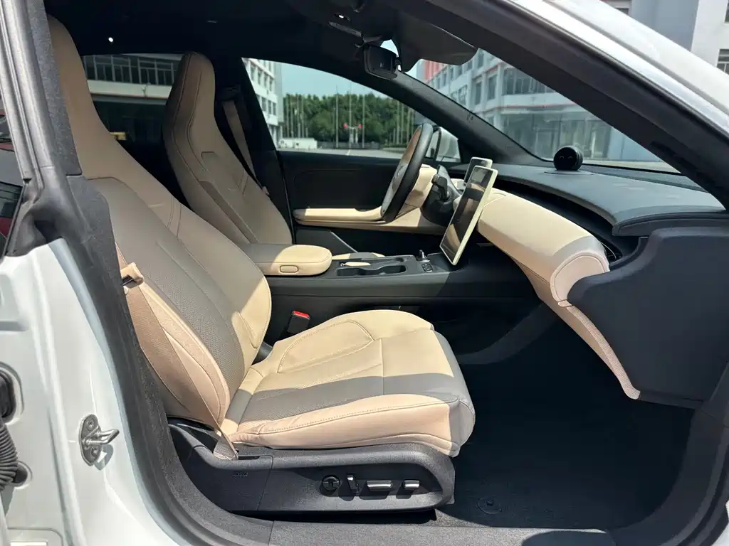 NIO ET5 — миниатюра 11