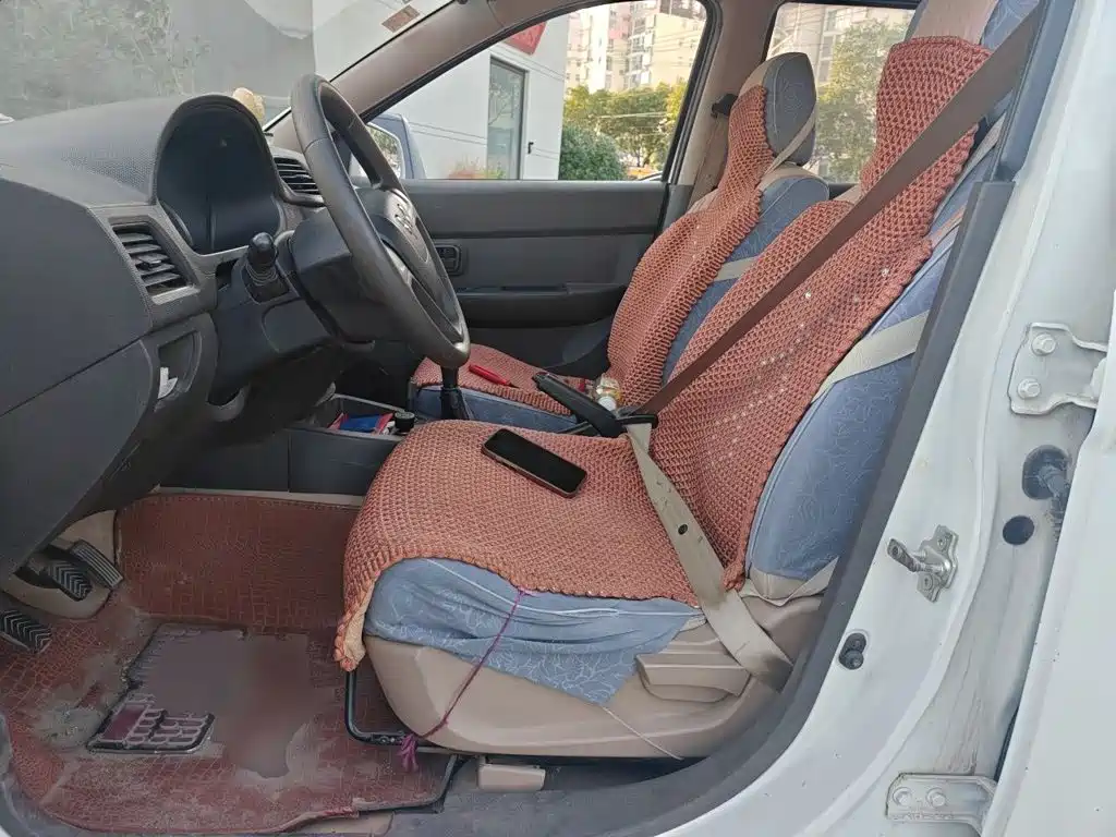 Wuling Hongguang — миниатюра 11
