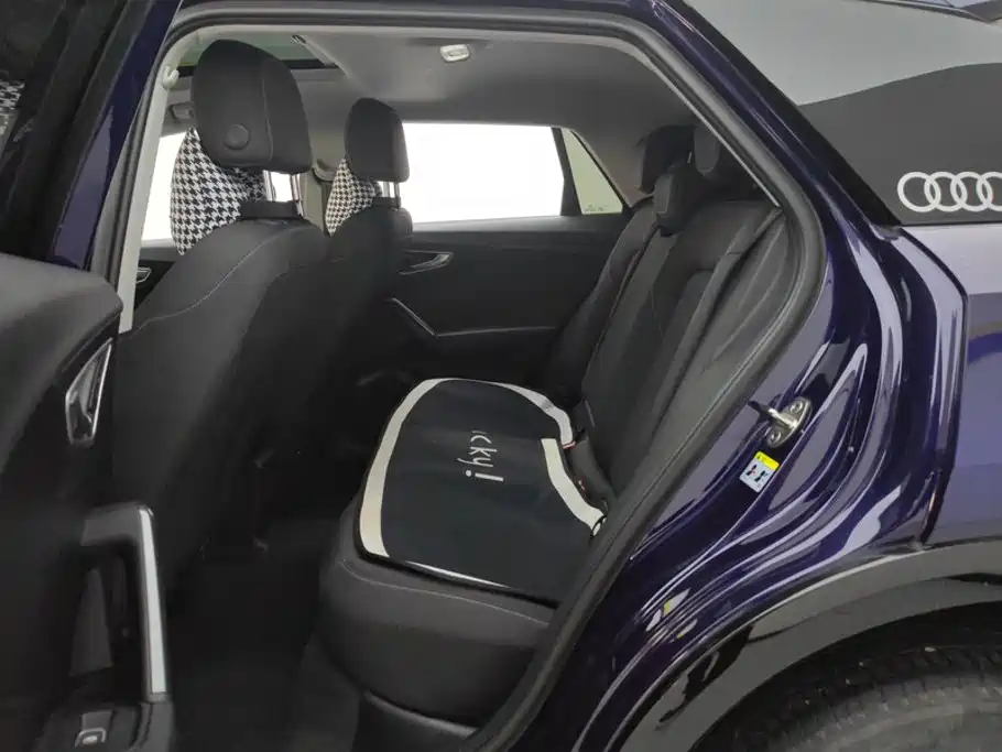 Audi Q2L — миниатюра 11