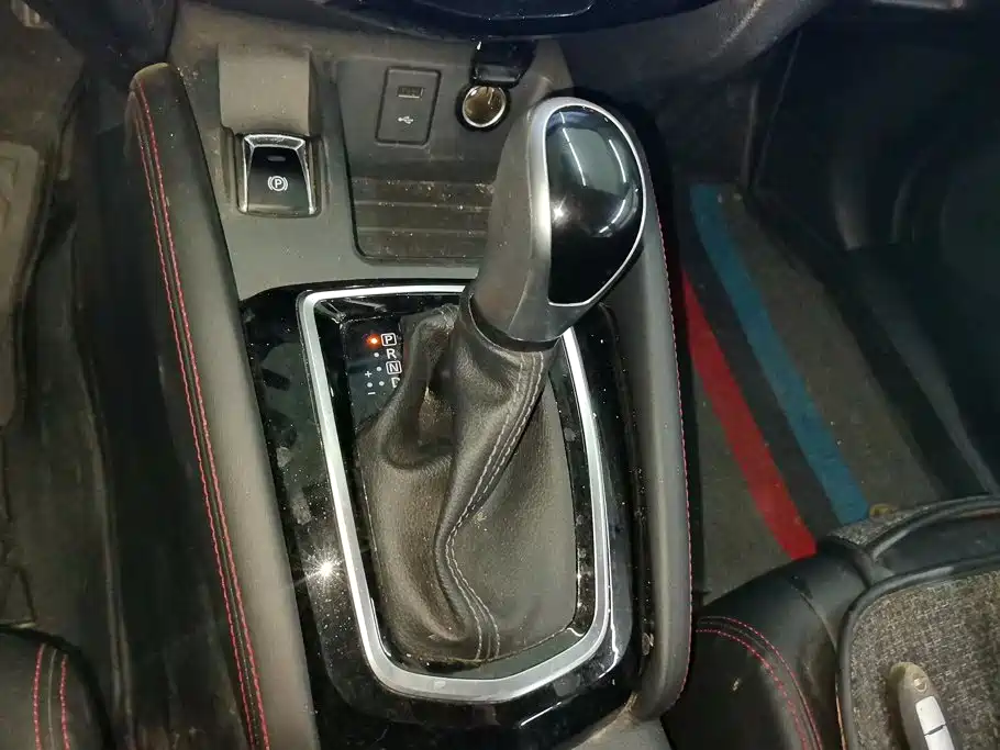 Nissan Qashqai — миниатюра 16