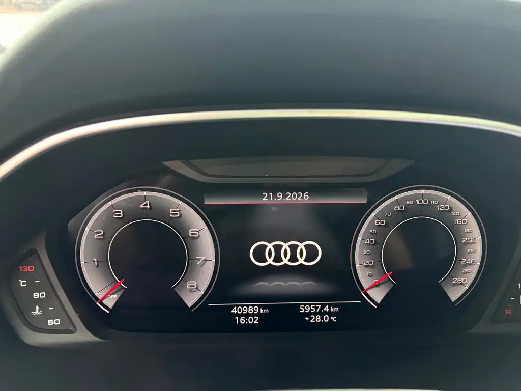 Audi Q3 — миниатюра 14