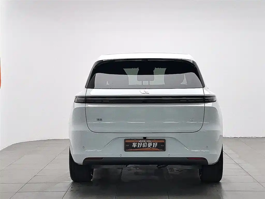 Li Auto IDEAL L6