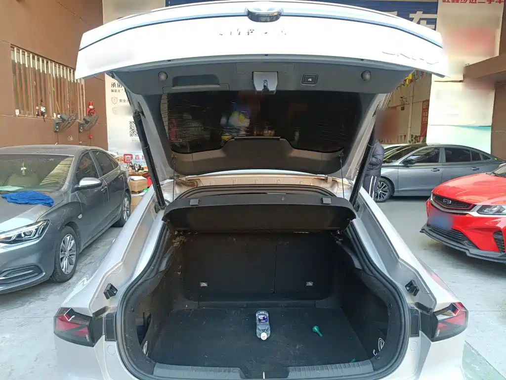 Changan UNI-V — миниатюра 19