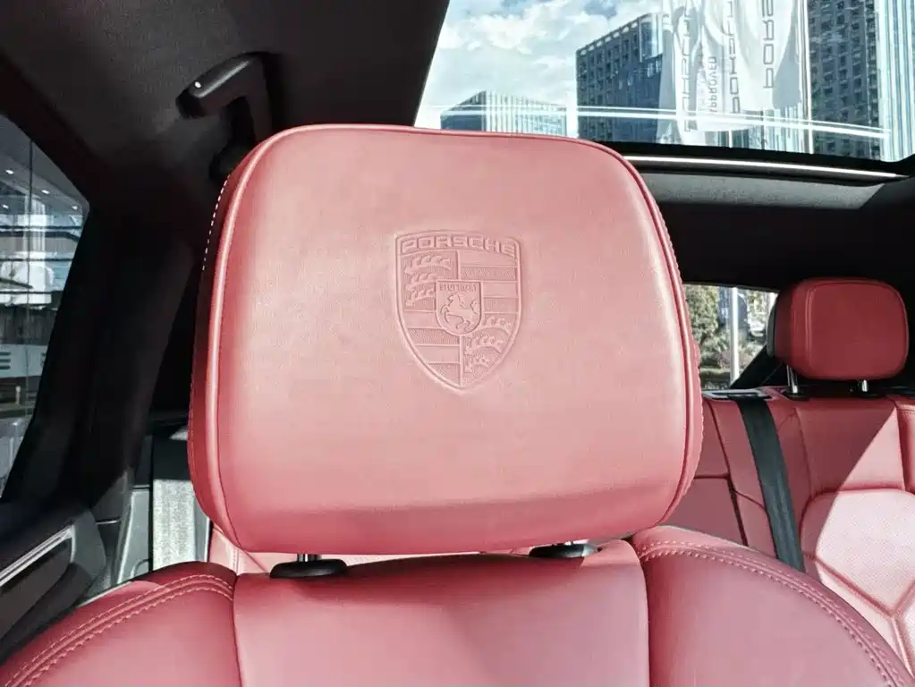 Porsche Macan — миниатюра 15