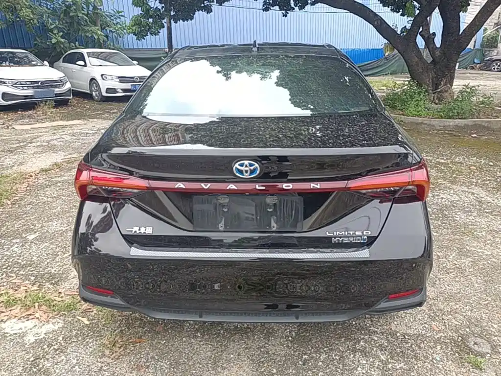 Toyota Avalon — миниатюра 6