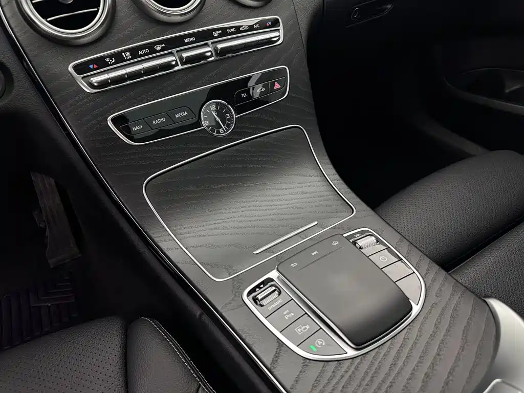 Mercedes-Benz C-Class (Import) — миниатюра 13