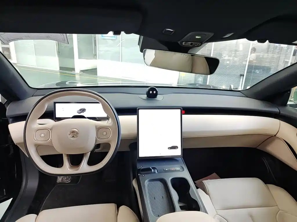 NIO ET5T — миниатюра 10