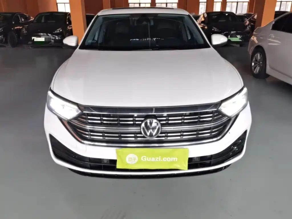 Volkswagen Sagitar — миниатюра 3