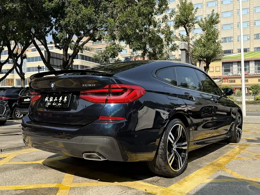 BMW 6 SERIES GT