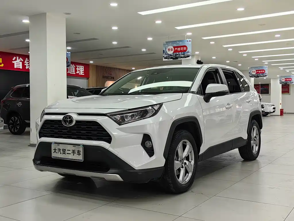 Toyota RAV4 2021