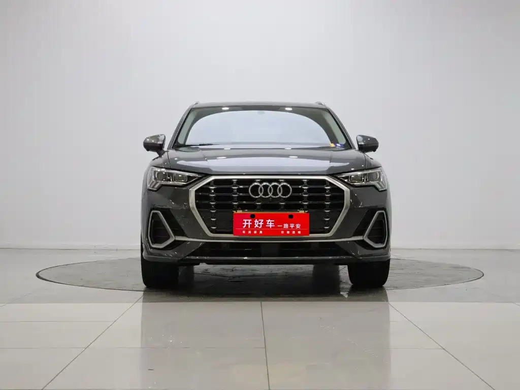 Audi Q3 — миниатюра 2