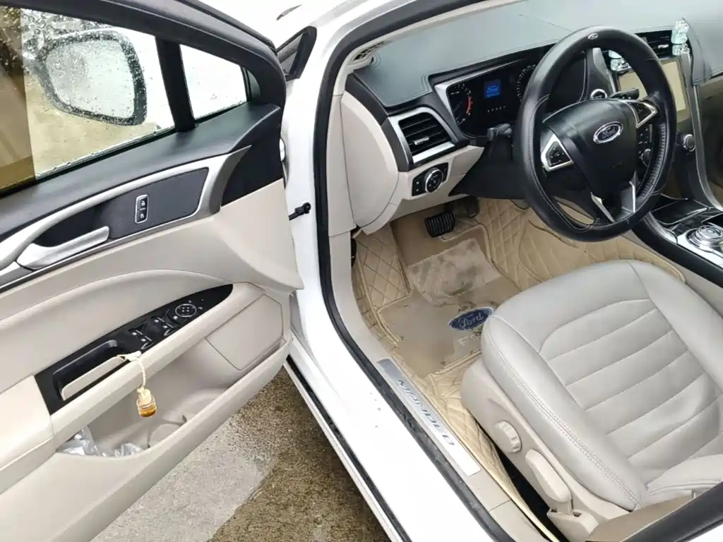 Ford Mondeo — миниатюра 16