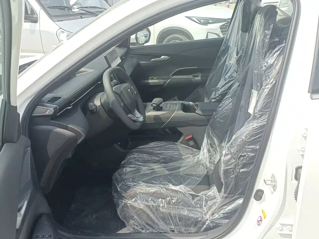 Changan Eado — миниатюра 11