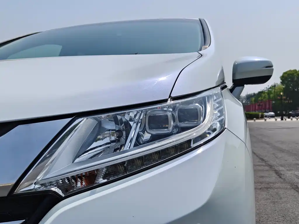Honda Odyssey — миниатюра 8