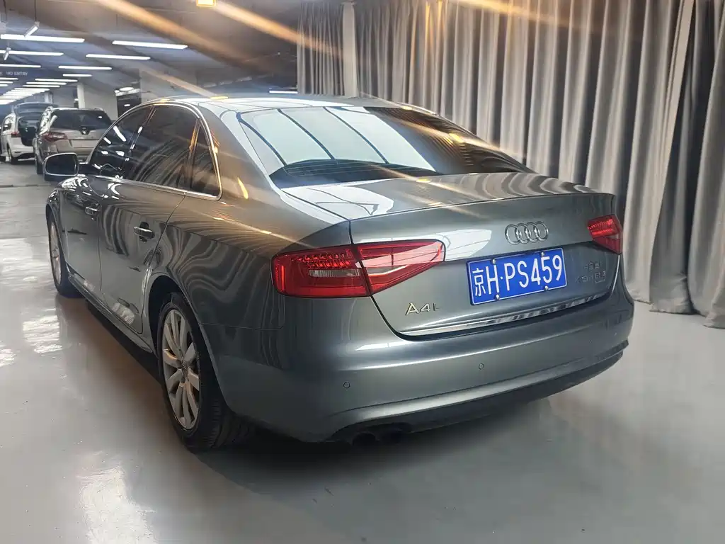 Audi A4L 2013 40 TFSI quattro Sport