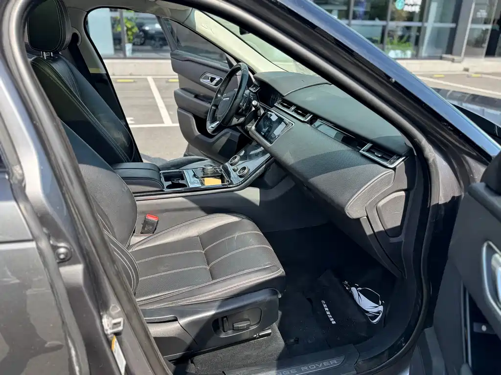 Land Rover Velar — миниатюра 12
